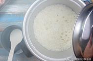 用普通锅蒸大米饭（要加多少水）