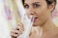 喝酸奶时间长了对身体有哪些害处（骨质疏松入院）