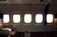 飞机的窗户为什么那么小（飞机上的窗户为什么都那么小）