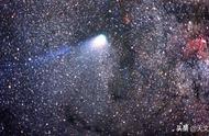 哈雷彗星绕着太阳周期大约多少年（哈雷与它的彗星）