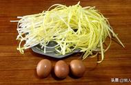鸡蛋炒韭黄的家常做法（无需任何技巧）