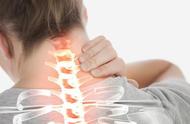 肩膀疼是不是颈椎病的前兆（并不一定是肩周炎）